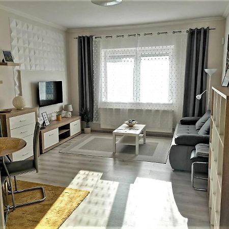 Sweet Central Apartment ,In The City Center 埃格尔 外观 照片
