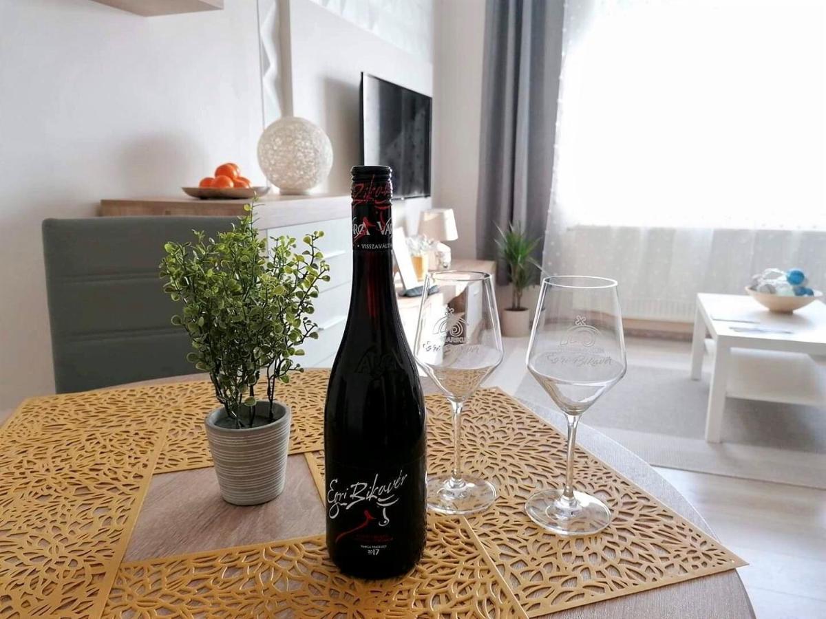 Sweet Central Apartment ,In The City Center 埃格尔 外观 照片