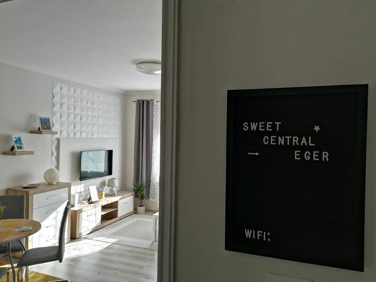 Sweet Central Apartment ,In The City Center 埃格尔 外观 照片
