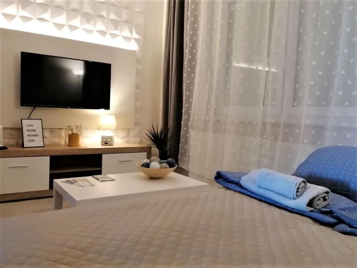 Sweet Central Apartment ,In The City Center 埃格尔 外观 照片